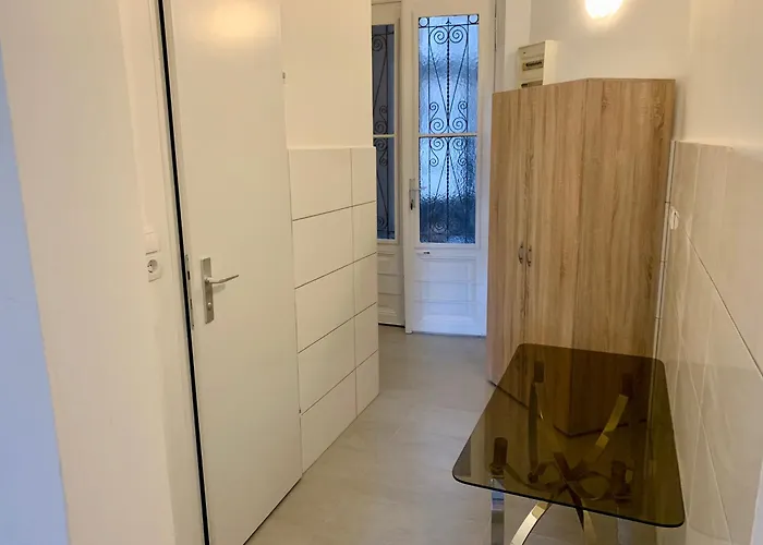 Raisa Lerchenfelder Guertel 30 דירה וינה
